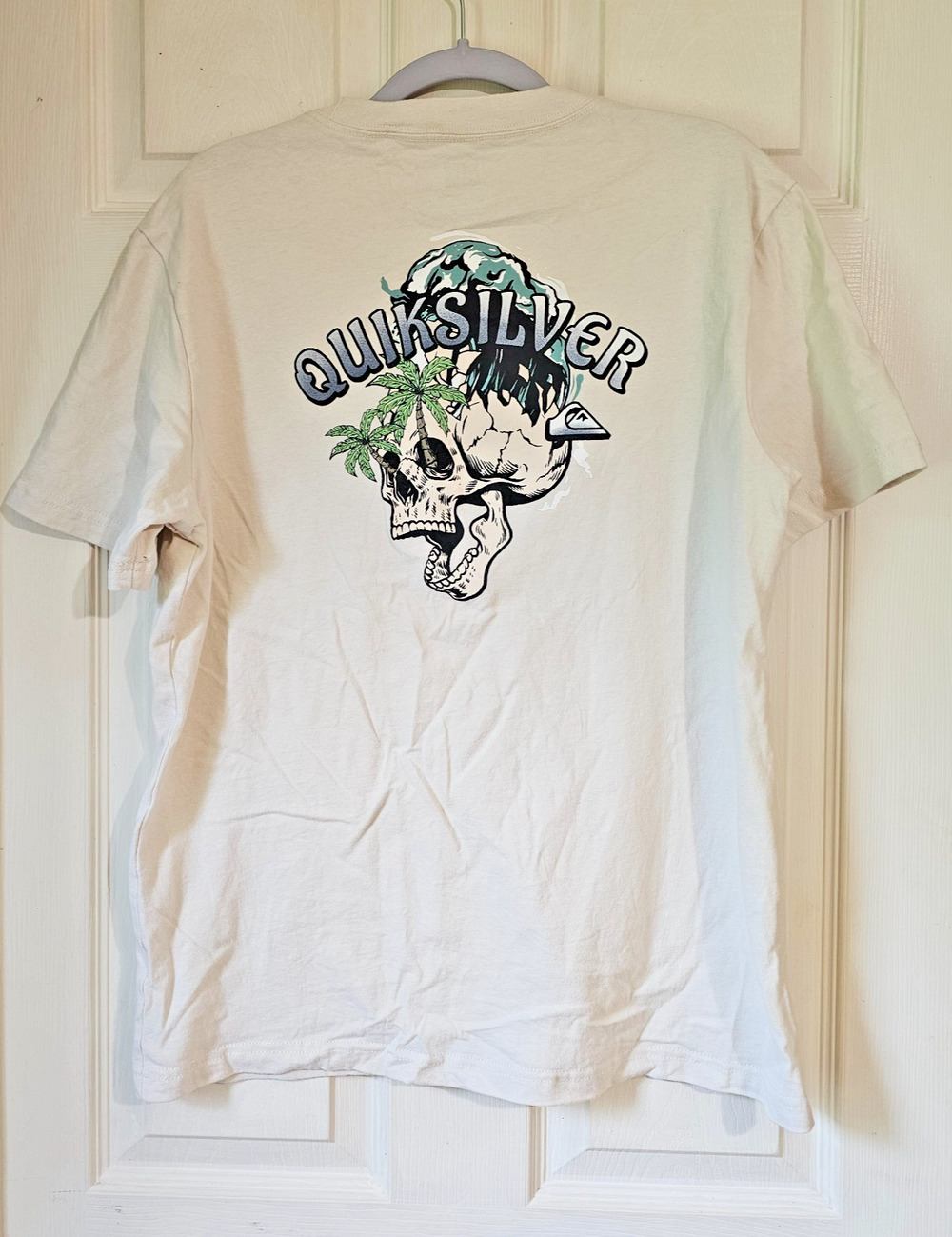 Quiksilver Skull Graphic T-Shirt Men's Medium Cream Short Sleeve Cotton Surf Tee